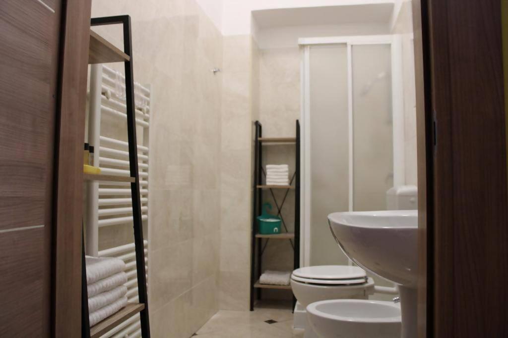 Casa Colore Esclusiva In Posizione Centralissima Турин Экстерьер фото